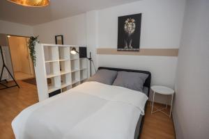FULL HOUSE Studios - Royal Deluxe Apartment