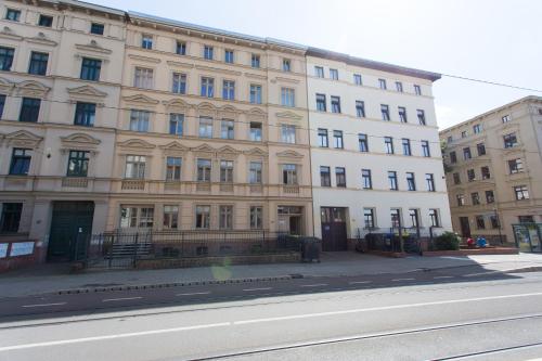 FULL HOUSE Studios - Wolf Apartment - NETFLIX + WiFi inkl.