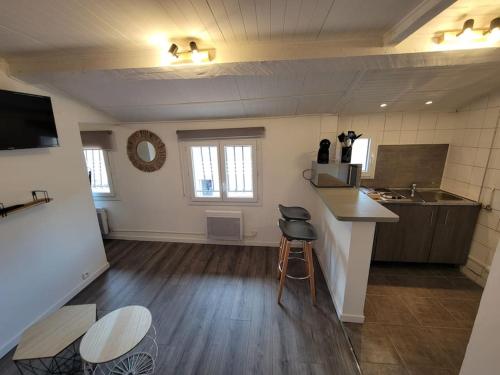 Fully equipped apartment 2 to 4 beds
