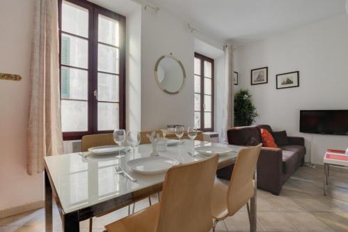 Furnished air-conditioned apartment in a very quiet area in Viel Antibes