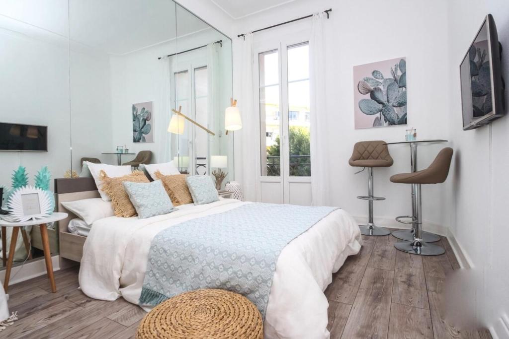 Furnished air-conditioned apartment near the beaches in the city center 65 Boulevard de la Croisette, 06400 Cannes