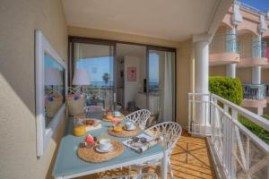 Appartement Furnished air-conditioned apartment with terrace swimming pool & parking 19 Avenue Amiral Wester Wemyss 06150 Cannes Provence-Alpes-Côte d\'Azur