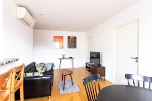 Furnished apartment 2 bedrooms in the old port district near all amenities