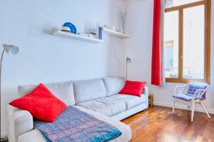Appartement Furnished apartment in the heart of the city near all the amenities 17 Rue du Puits Neuf 13100 Aix-en-Provence Provence-Alpes-Côte d\'Azur