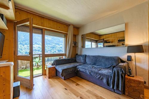 Furnished apartment with a terrace very close to the village Rated 3 stars