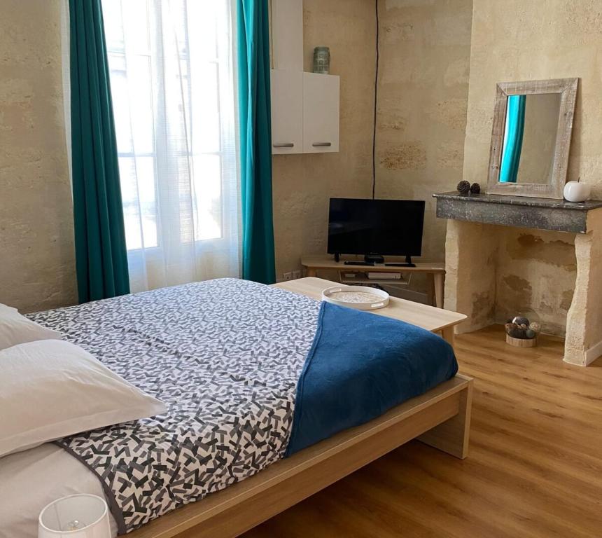 Furnished Studio in A Quiet Authentic Area Near All Amenities 31 Rue Marsan, 33300 Bordeaux