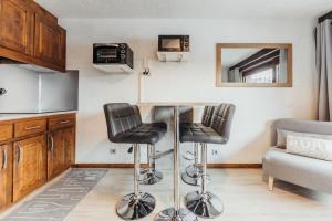 Furnished studio on the ski slopes with a terrace & panoramic views