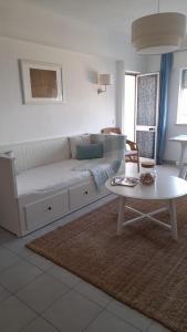 Fuzeta beach holiday apartment