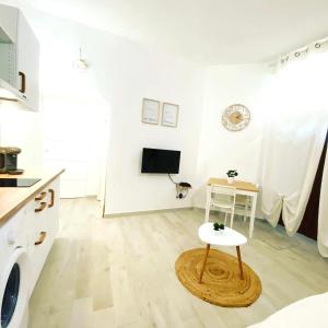 Appartement GAB & JO 17 bis rue du plan de Grignan 84500 Bollène Provence-Alpes-Côte d\'Azur