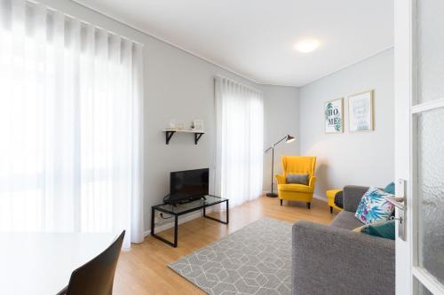 Gaia Metro-2 Bedrooms
