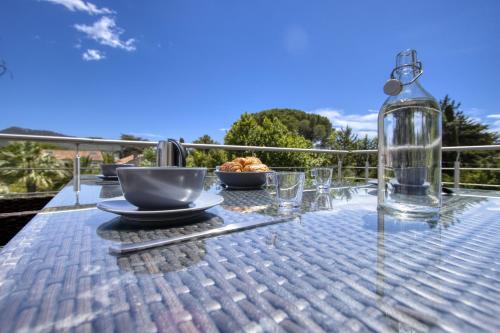 Galant Appartement en bord de mer avec terrasse