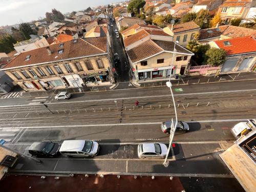 Gambetta YourHostHelper