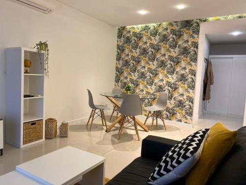 Garden Hill Apartment