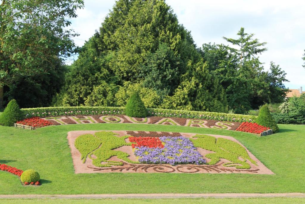 GARDEN MARINA