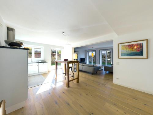 GardenLodge