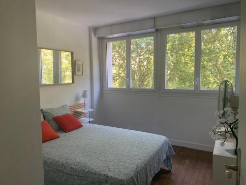 Gare Matabiau Toulouse agréable appartement au bord du canal