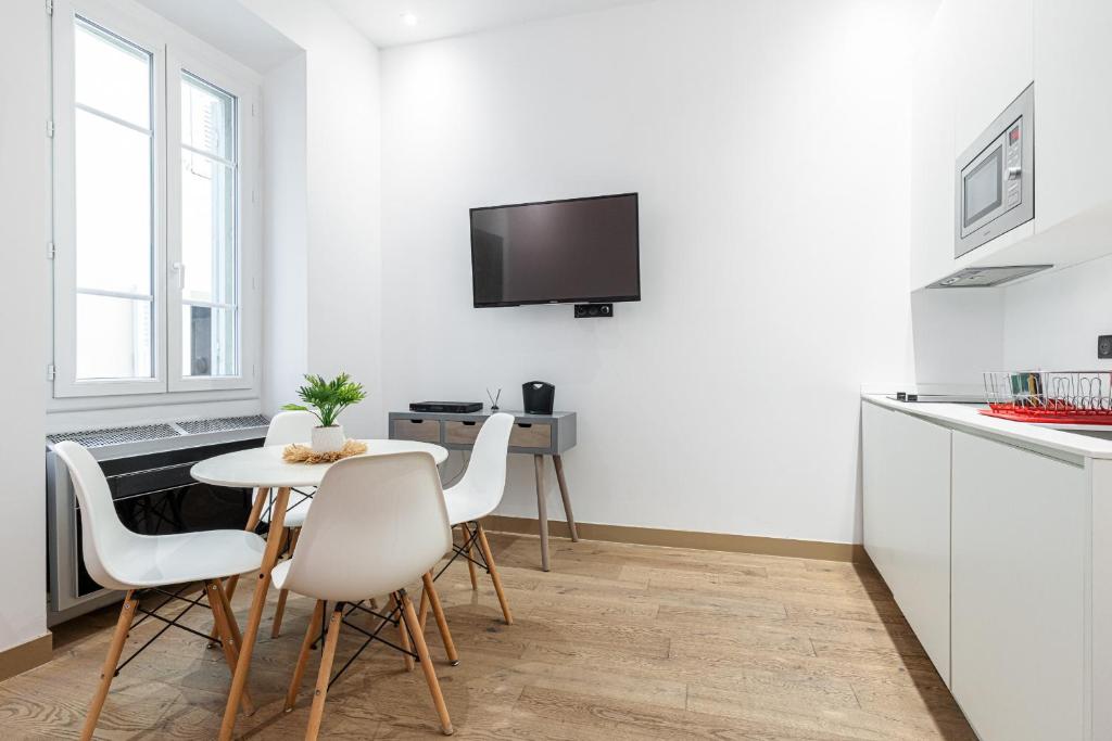 Garibaldi Square - 1 Bdr Old Town AC Neuve, 1, 06000 Nice