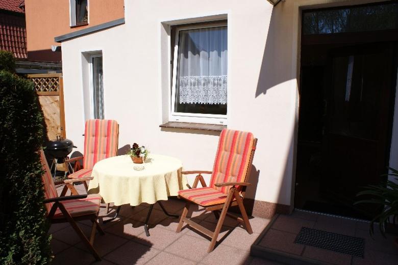 Appartement Gartenferienwohnung Meinholdstraße 31 17459 Ostseebad Koserow