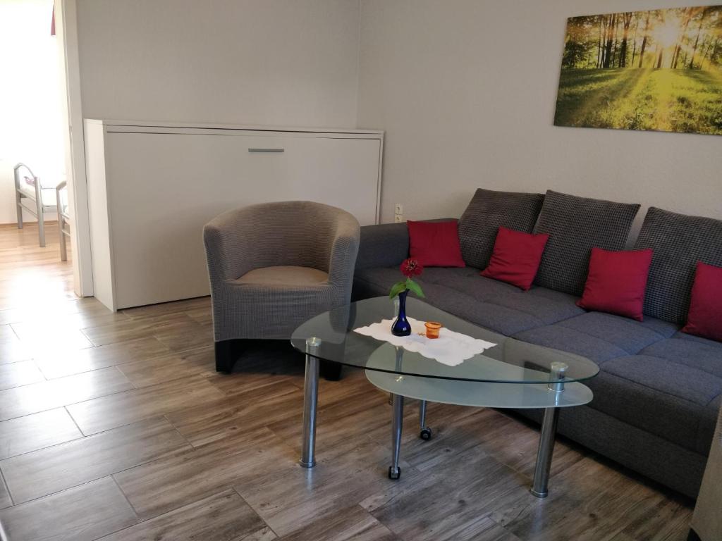 Appartement Gästehaus am Teich Peckateler Straße 37 19065 Raben Steinfeld