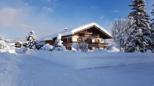 Appartement Gästehaus Christophorus Alpspitzstraße 5 1. 82494 Krün Bavière