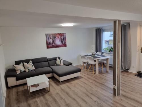 Gästehaus-Ferienwohnung-Appartement mit Terrasse - Nähe Kliniken/ Herzzentrum