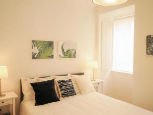 Gem of graça graceful apartment with terrace