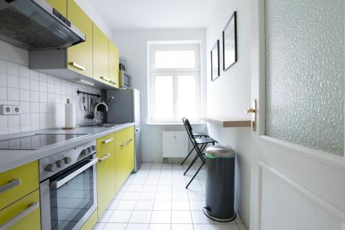 gemütlich und modern mit großem Balkon