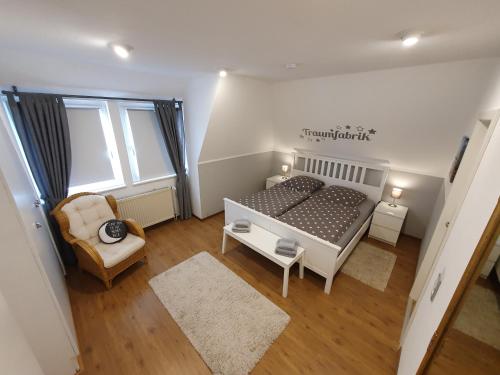 Gemütliche 65m² Dachgeschoßwohnung im Einzelhaus