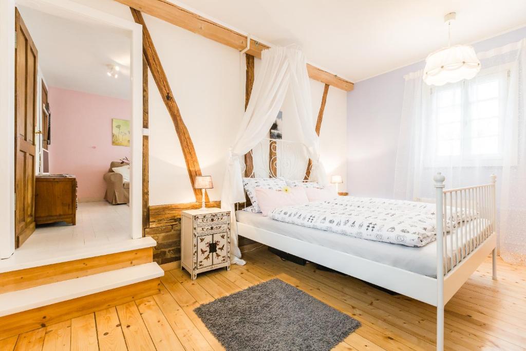 Gemütliche Fachwerkwohnung 18a Kottenforststraße, 53347 Alfter