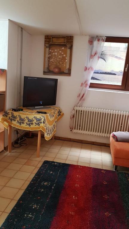 Appartement Gemütliche wohnung Brucknerstr. 7 Tiefparterre 77815 Bühl