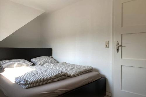 Appartement Gemütliche Wohnung in Trier Süd 135 Medardstraße Dachgeschoss 54294 Trèves Rhénanie-Palatinat