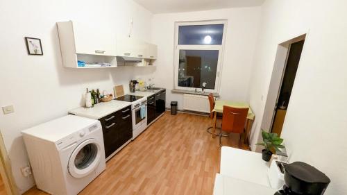 Gemütliche Wohnung mit 3 Einzelbetten + Wlan + Smart TV