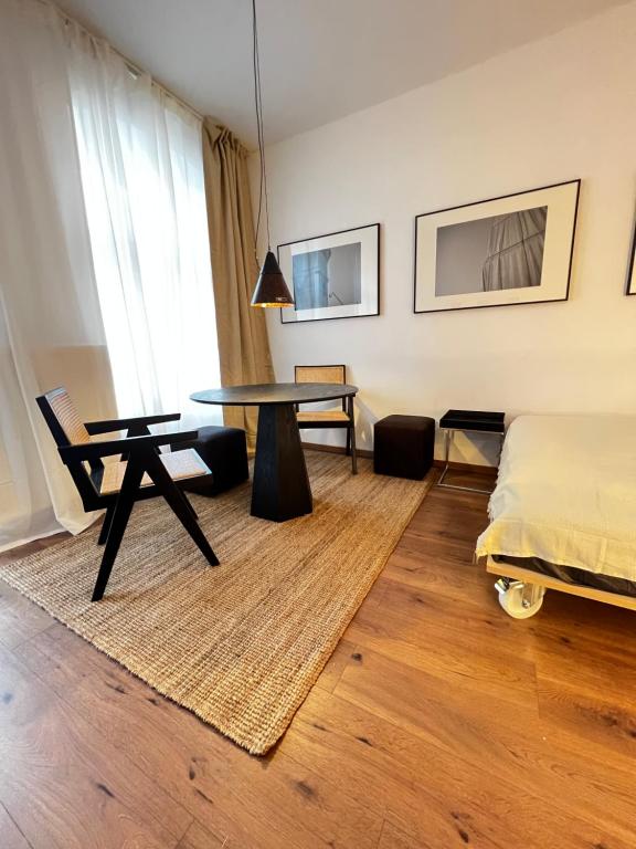 Gemütliche Wohnung mit großem Balkon direkt neben der Markthalle 9 8 Eisenbahnstraße, 10997 Berlin