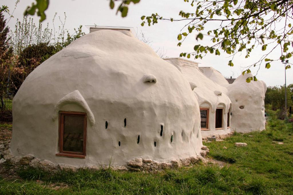 Gemütliche Wohnung - Pool, Garten, Grill, Ausblick - R1