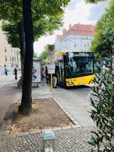 Gemütliches, neues 2. Zimmer Apartment am Ufer