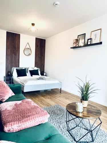 Gemütliches Studio mit Küche, WLAN, Smart-TV & Panoramablick in Citynähe