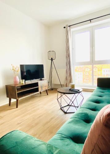 Gemütliches Studio mit Küche, WLAN, Smart-TV & Panoramablick in Citynähe