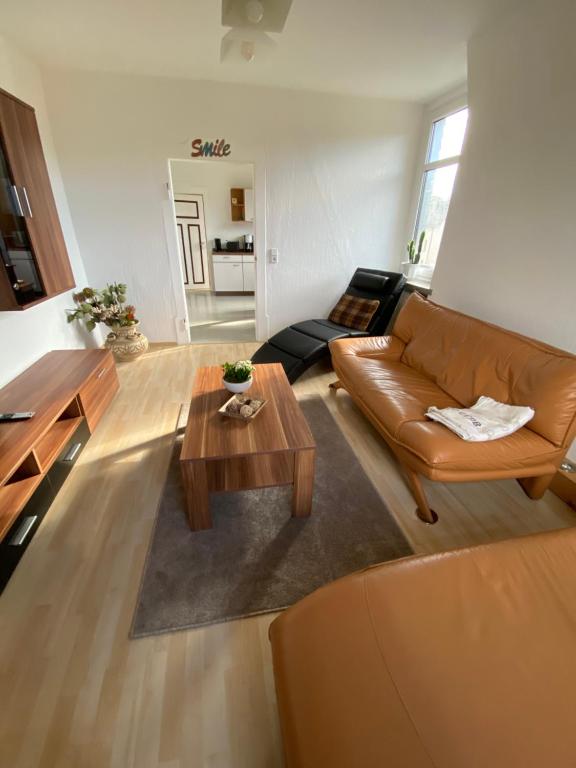 Geräumige Ferienwohnung im Grünen 2 Konsumgenossenschaftsweg, 09350 Lichtenstein