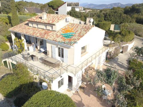 Giens/RDJ T3 indépendant/terrasse vue Mer
