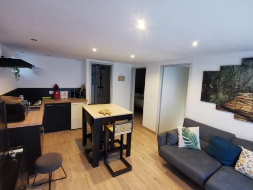 Gîte 2 chambres avec piscine