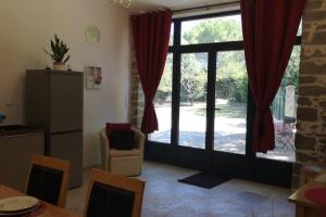 Gîte 2 chambres dans vieux prieuré près de Carcassonne - Ruby
