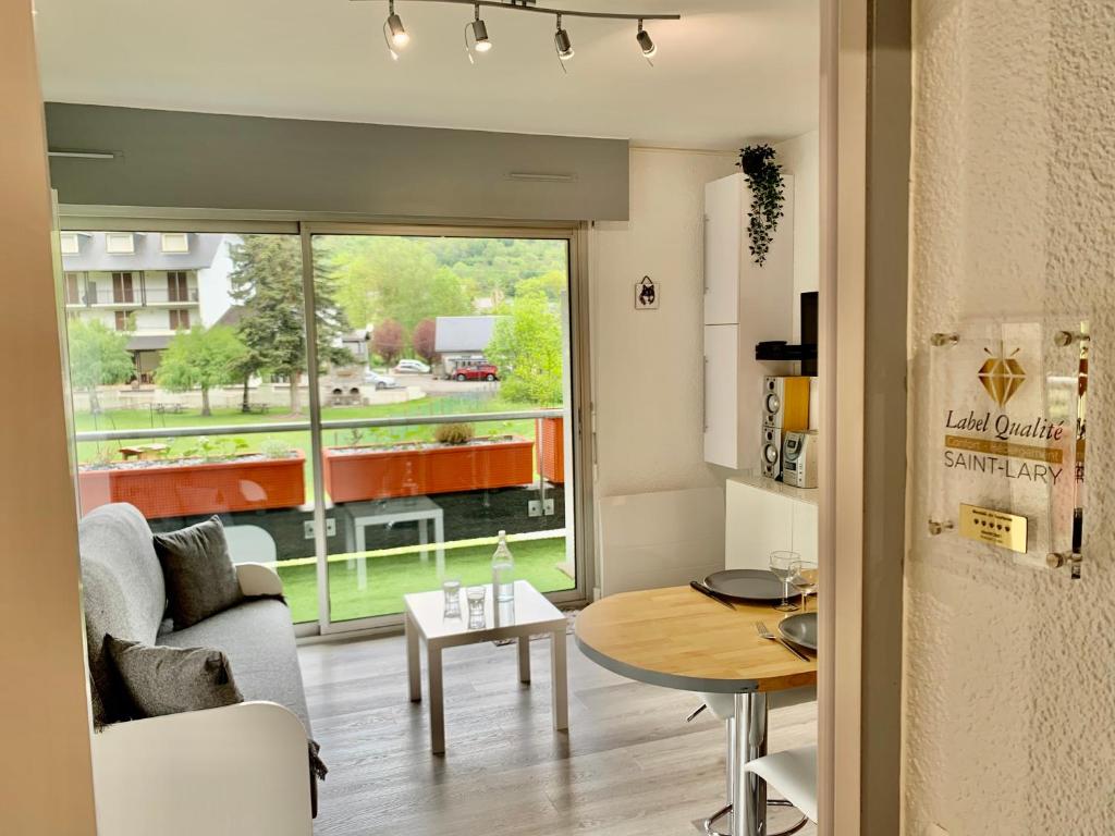 Appartement Gîte 3*** Le Chardon Bleu Chemin de Vielle Aure 65170 Saint-Lary-Soulan