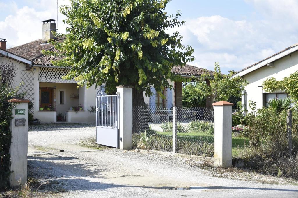 Gite Au Tranquillou 1300 Chemin de la Tauge, 82350 Albias