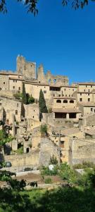 Appartement Gîte Baugallo \ Place du pont 07220 Saint-Montan Rhône-Alpes