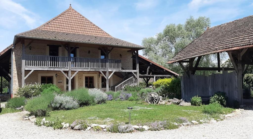 Gîte Chez Léo 18 Rue Grande Rue, 71270 Varennes-sur-le-Doubs
