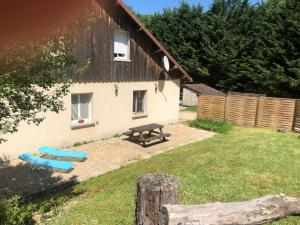 Appartement Gite de la cascade 8 Rue Claude Simon 39600 Les Planches-près-Arbois Franche-Comté