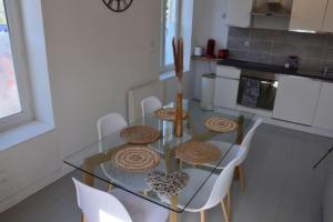 Appartement Gîte de la gare - avec parking 65 Rue de la Gare 62360 Hesdigneul-lès-Boulogne Nord-Pas-de-Calais