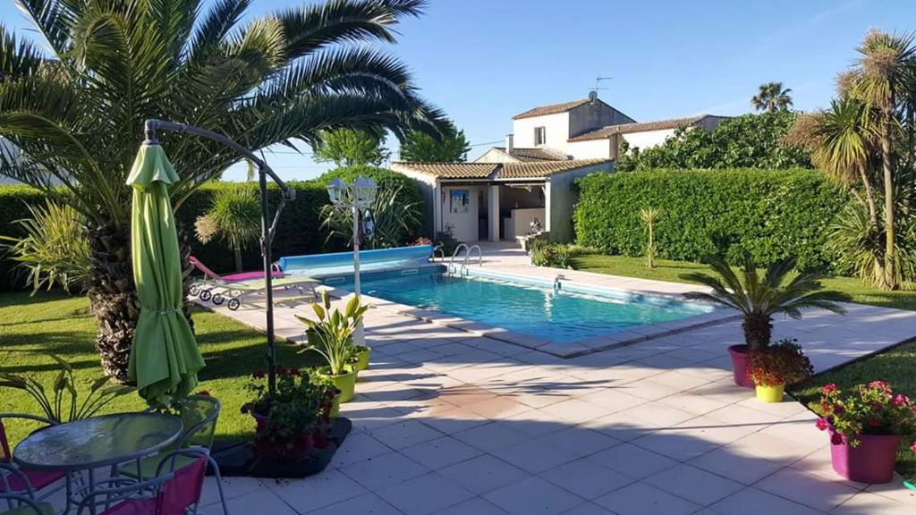 Appartement gite des arènes 41 Avenue de la Mer 34130 Candillargues