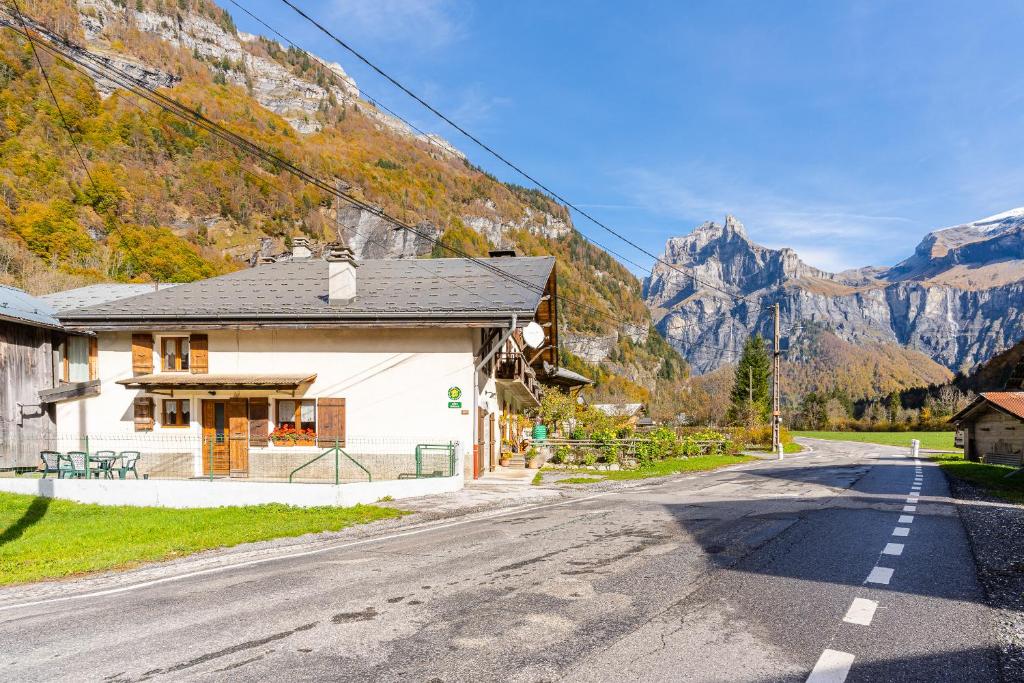 Appartement Gîte des Cascades Nambride 74740 Sixt-Fer-à-Cheval