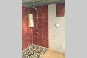 Gîte des murmures des chênes - Piscine - WIFI - LES HAUTS D'ELEISA